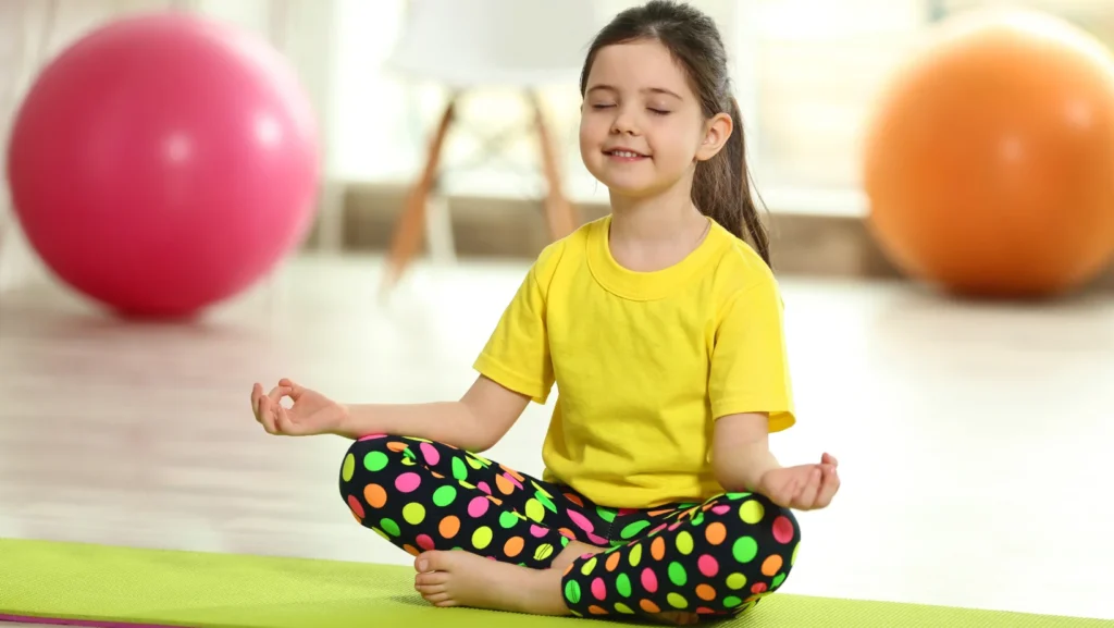 Yoga Kids - Khám Phá Lợi Ích Kỳ Diệu Của Yoga Cho Trẻ Em 5 yoga-kids-loi-ich-yoga-cho-tre-em-5